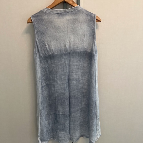 Summer tunic top - Picture 2 of 2